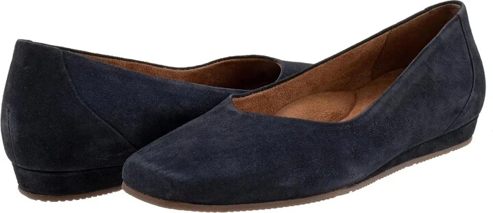 Navy Pearl