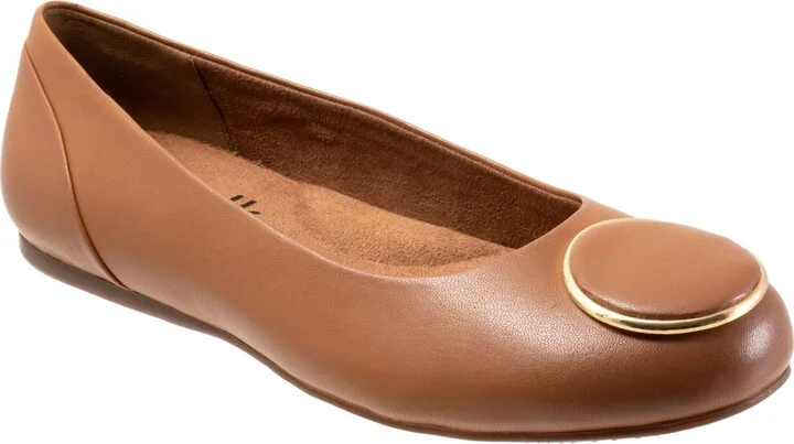 SoftWalk Women's Ballet Flat