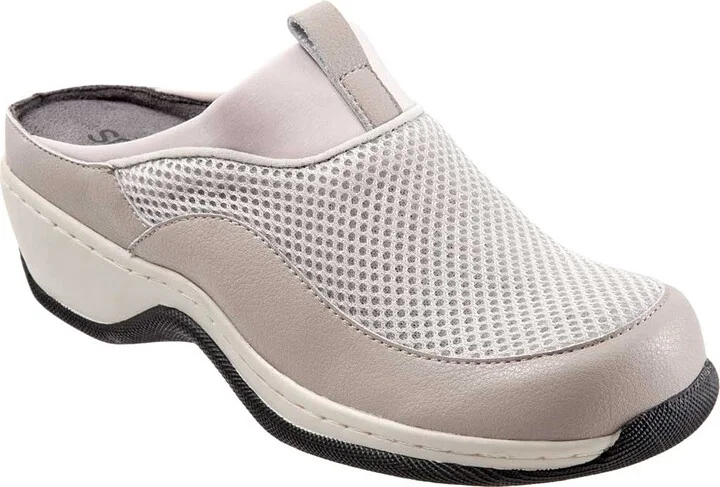 SoftWalk Women's Clog Loafer