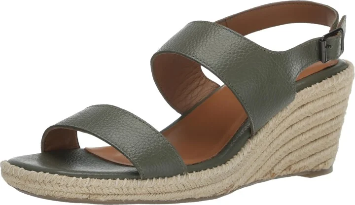 SoftWalk Women's Hartley Platform