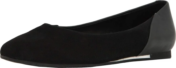 SoftWalk Women's Lea Ballet Flat
