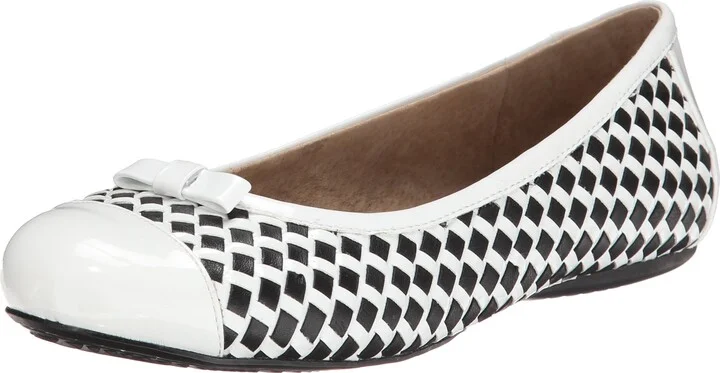 Softwalk Women's Naperville Ballet Flat