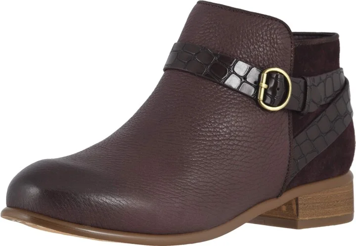 SoftWalk womens Raveena Ankle Boot
