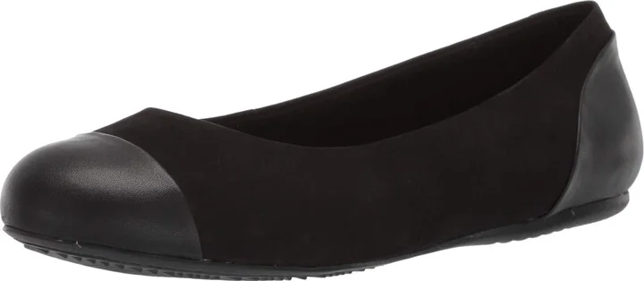 SoftWalk Women's Sonoma Cap Toe Mary Jane Flat