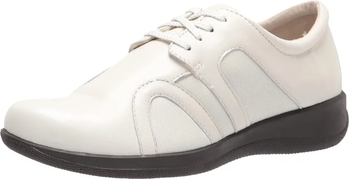 SoftWalk Women's Topeka Oxford