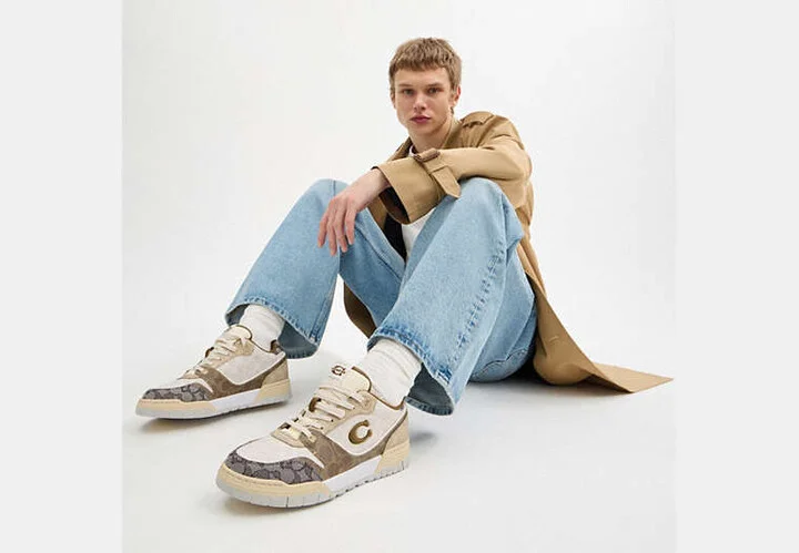 Soho Sneaker In Mixed Signature - Image 7