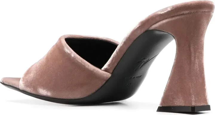 Solhene 90mm velvet-effect sandals - Image 3
