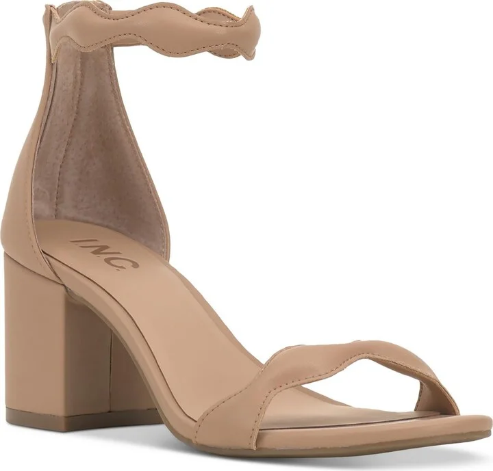 Sollisa Womens Faux Leather Scalloped Heels