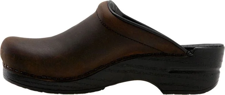 'Sonja' Oiled Leather Clog - Image 4