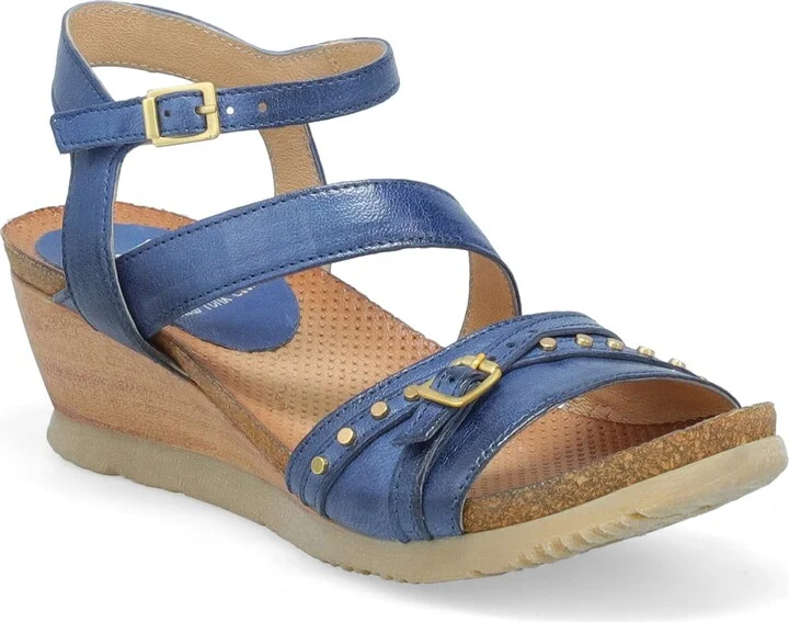 Sophee Wedge Sandal