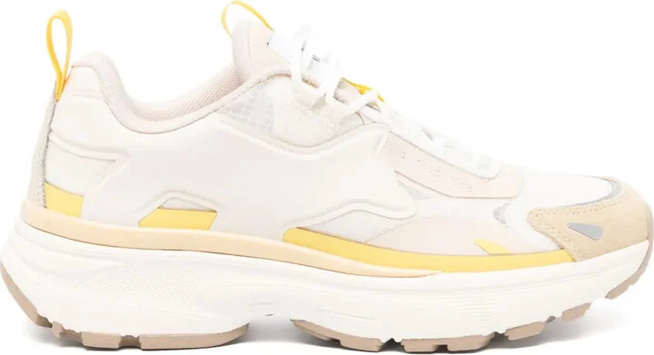 Sora sneakers