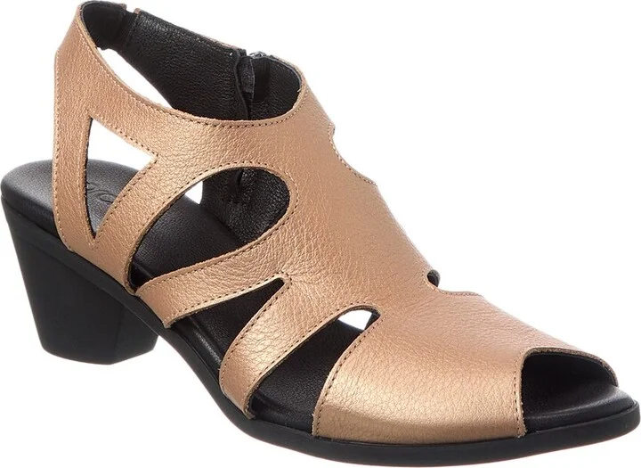 Sorako Leather Sandal