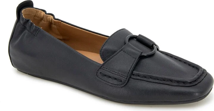 Soraya Loafer