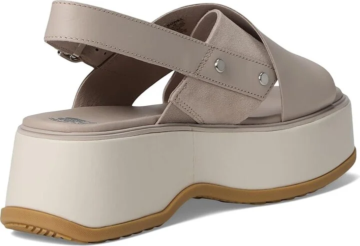 SOREL Dayspringtm Crisscross Sandals Women's Sandals Crushed Clay/Chalk : 6.5 B - Medium, Leather/Suede - Image 4