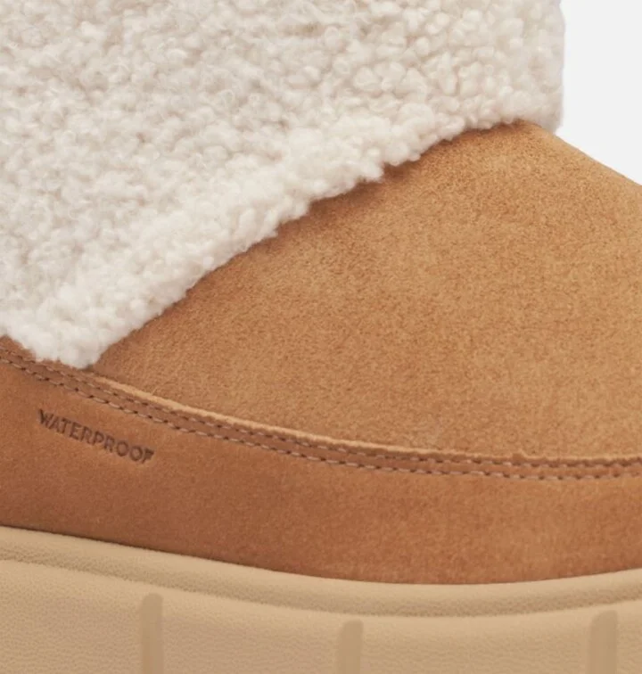 SOREL EXPLORER™ III Slip-On Cozy Women's Waterproof Boot - Image 9
