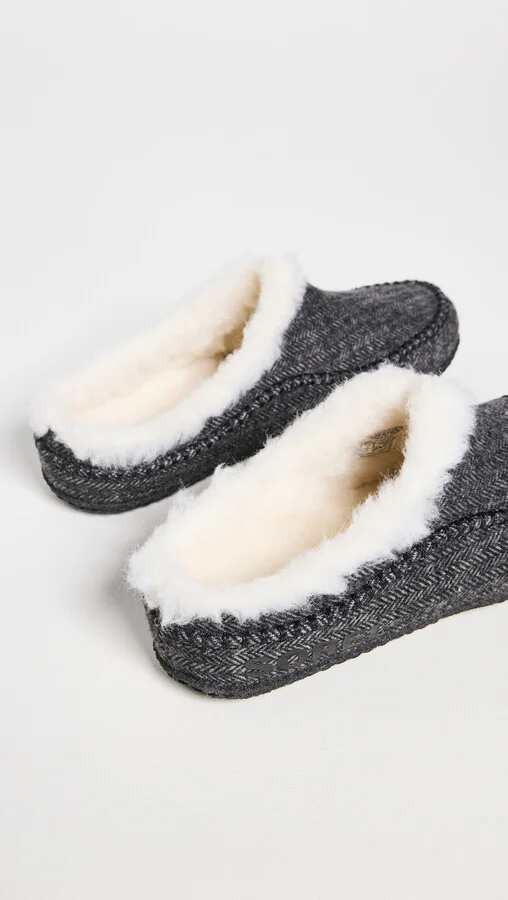 Sorel Falcon Ridge II Slippers - Image 2