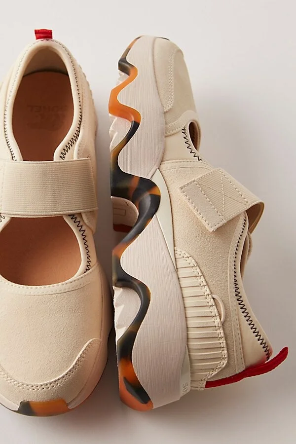Honey White/bright Red