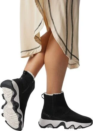 SOREL Kinetic Impact Short WP Boot - Women's - Image 8