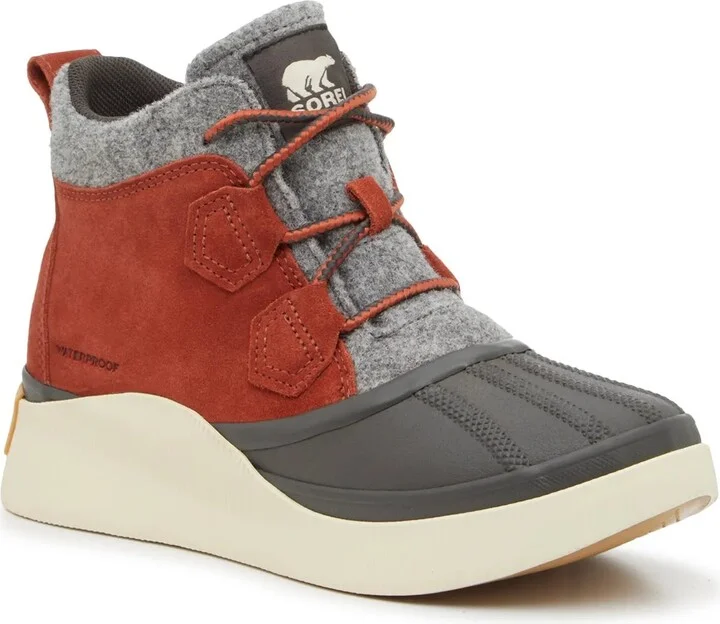 SOREL Out N About IV Classic Waterproof Duck Boot