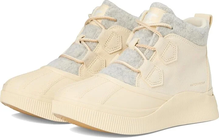 SOREL Out N About IV Classic Waterproof Women's Boots Honey White/Dove : 5 B - Medium, Suede
