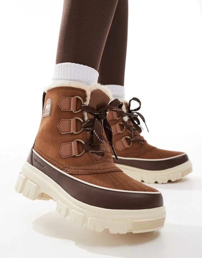 Sorel Tivoli V WP waterproof boots in velvet tan and tobacco