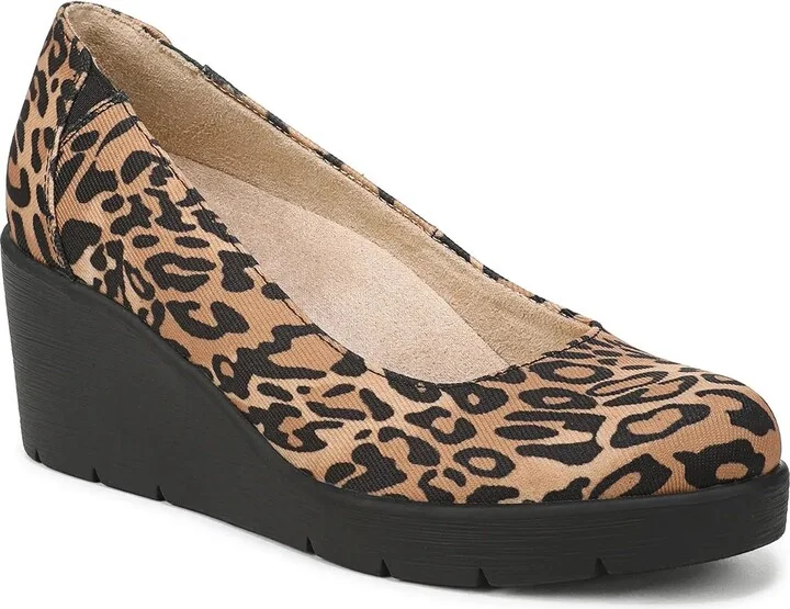 Light Brown Leopard Print