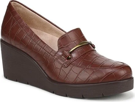 SOUL Naturalizer Womens Achieve Wedge Loafer Dark Brown Croco 6.5 W