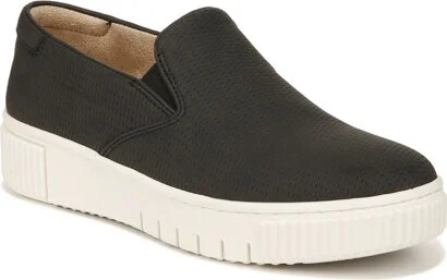 SOUL Naturalizer Women's Tia Sneaker Black 7.5 M