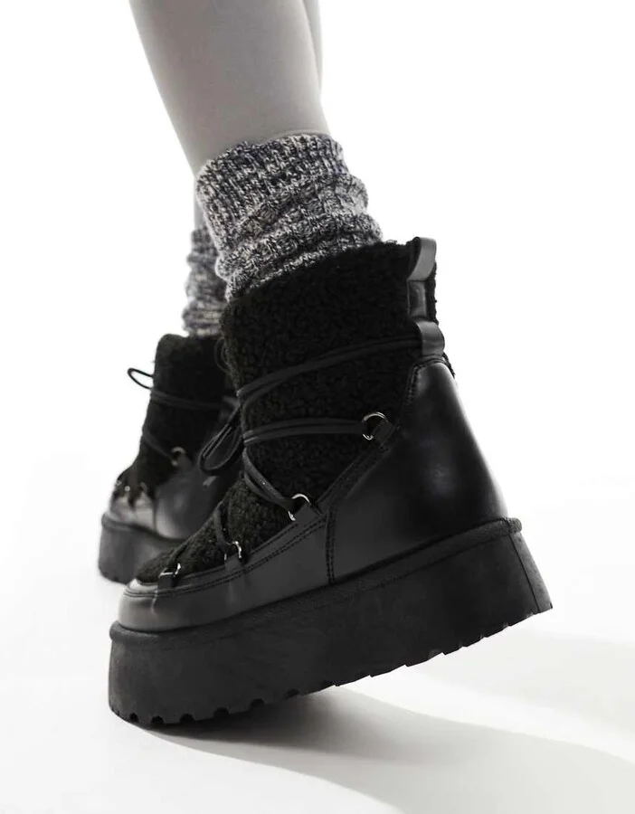 South Beach Borg Lace Up Platform Mini Boot in Black - Image 2