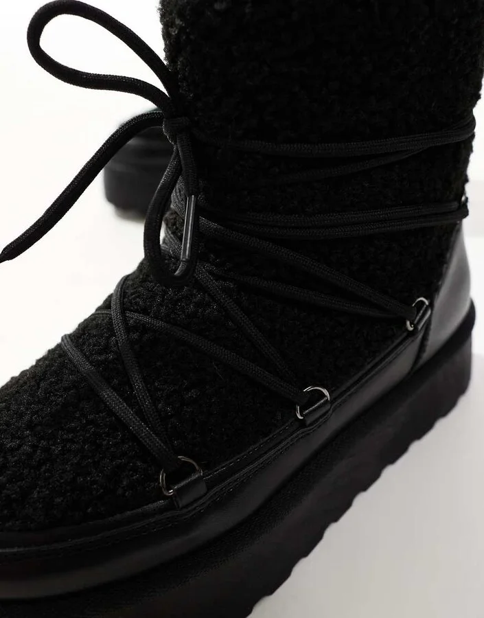 South Beach Borg Lace Up Platform Mini Boot in Black - Image 3