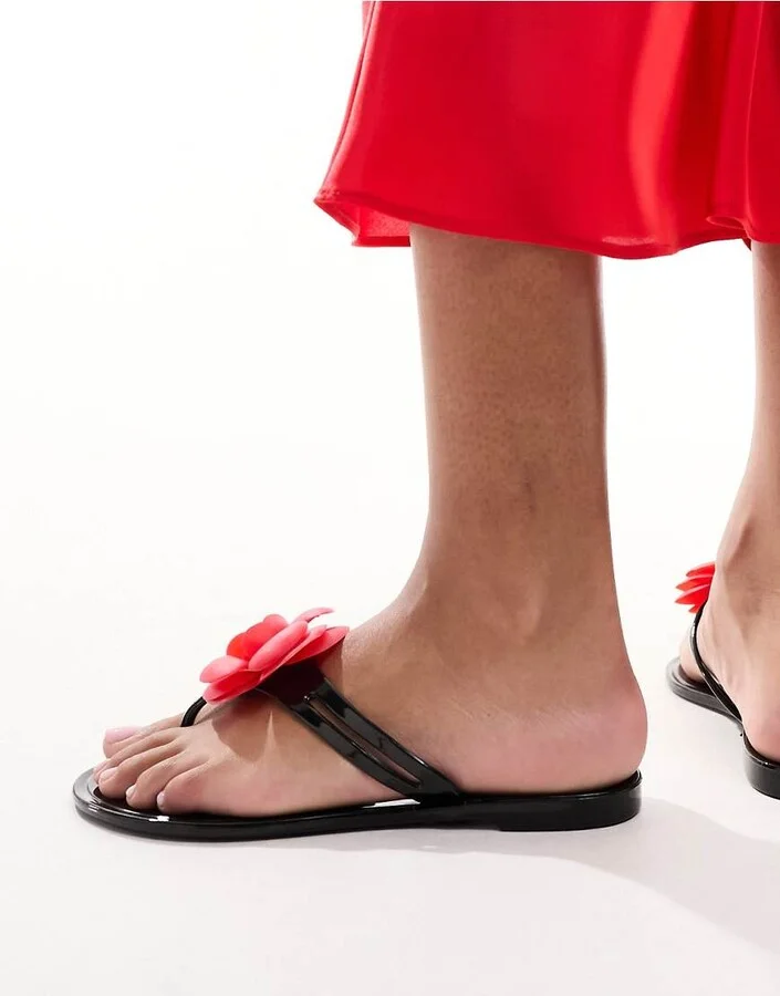 South Beach flower flip flops in black with red rose - Image 3