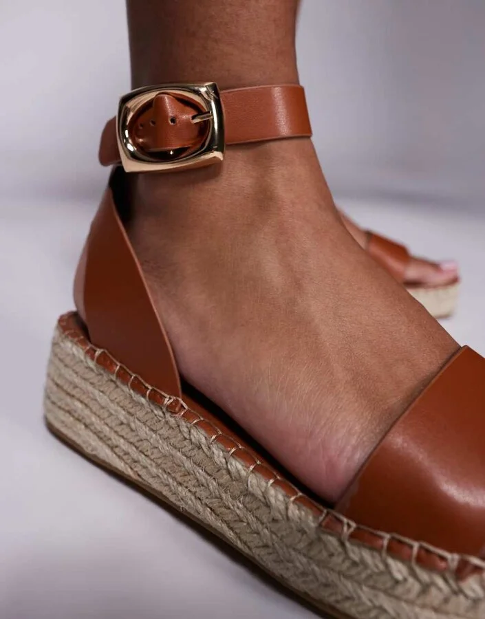 South Beach linen two part espadrille sandals in tan - Image 4