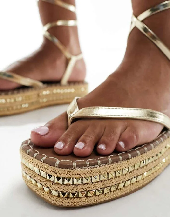 South Beach studded flatform espadrille sandals in gold - Image 4