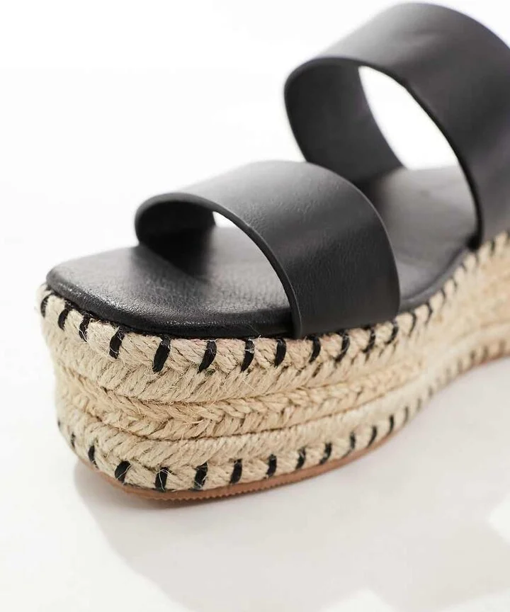 South Beach thong espadrille sandals in black - Image 3