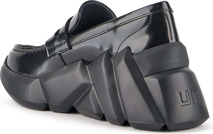 Space Kick Loafer - Image 11