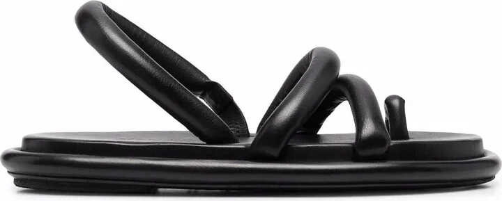 Spalmata toe-ring flat sandals