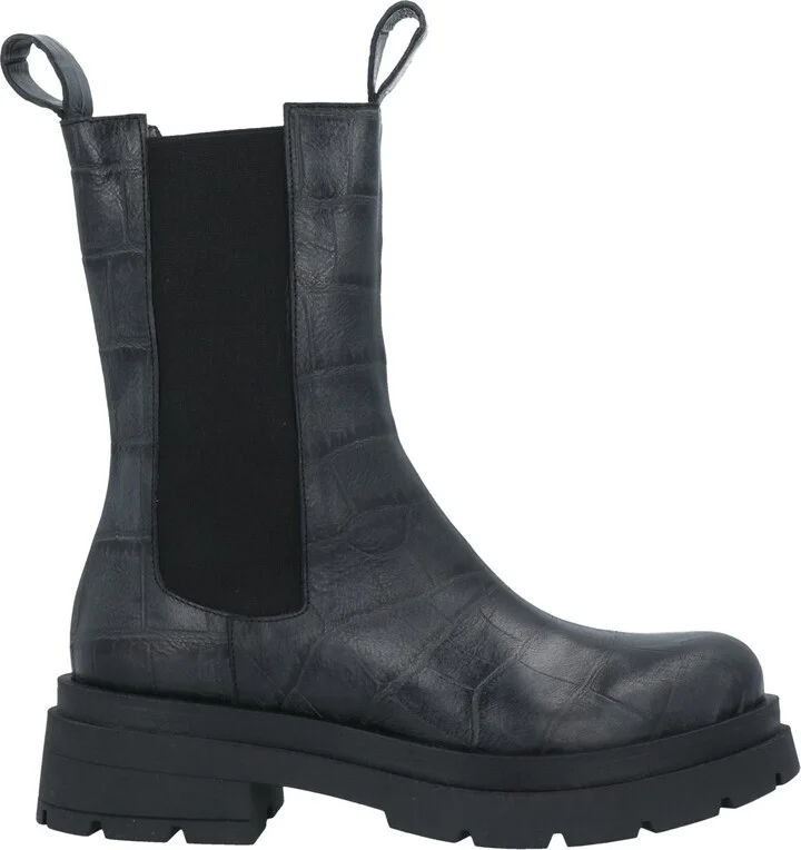 Spaziomoda Woman Ankle boots - Image 3