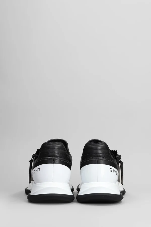 Spectre Runner Sneakers In Black Leather