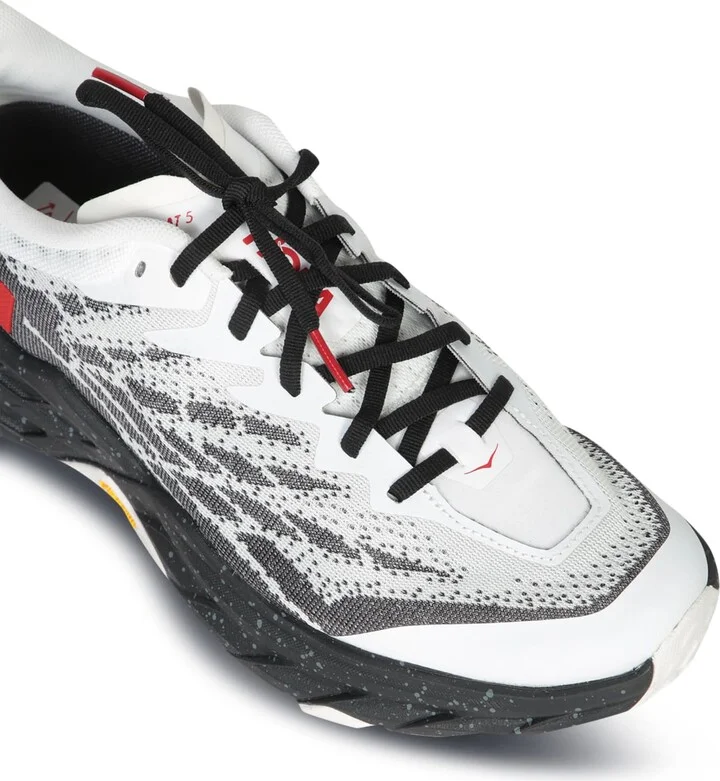Speedgoat 5 Black-white Sneakers - Image 4