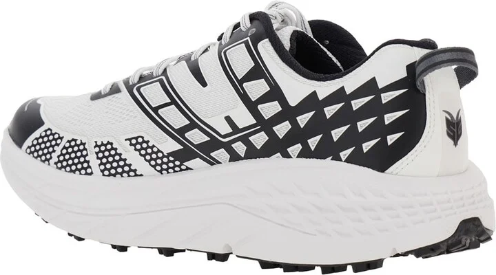'speedgoat' Black And White Low Top Sneakers With Geometric Motif In Tech Fabric Unisex - Image 3