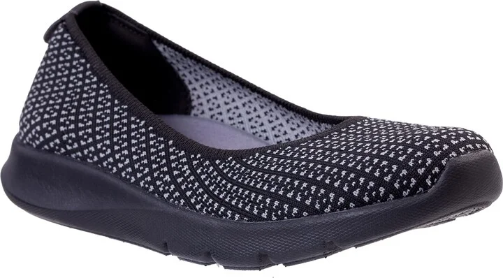 Spenco Women's Daily Stretch Batik Sneaker