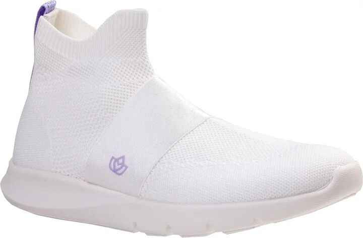 Spenco Women's Karma Deluxe Sneaker