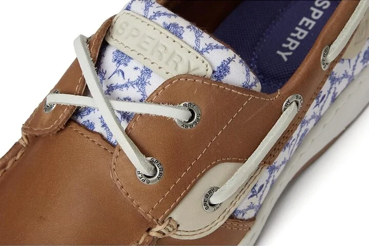 Sperry Bluefish 2 Eye Women's Flat Shoes Floral : 7 M (B), Leather - Image 7