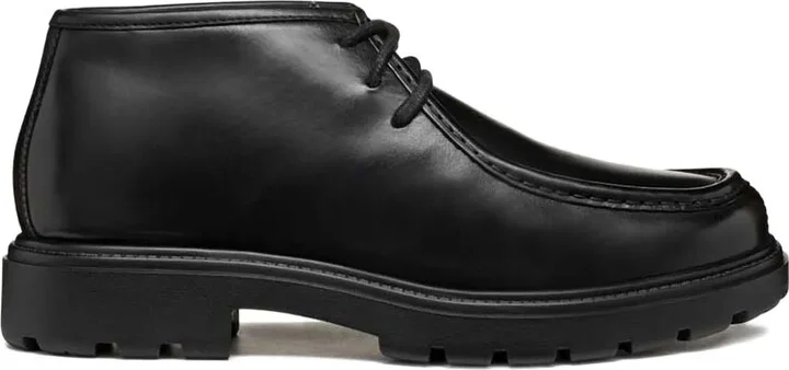 Spherica EC7 lace-up desert boots