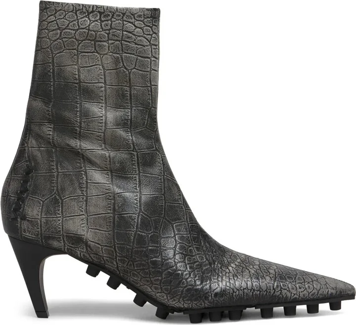 Spike crocodile-effect leather boots