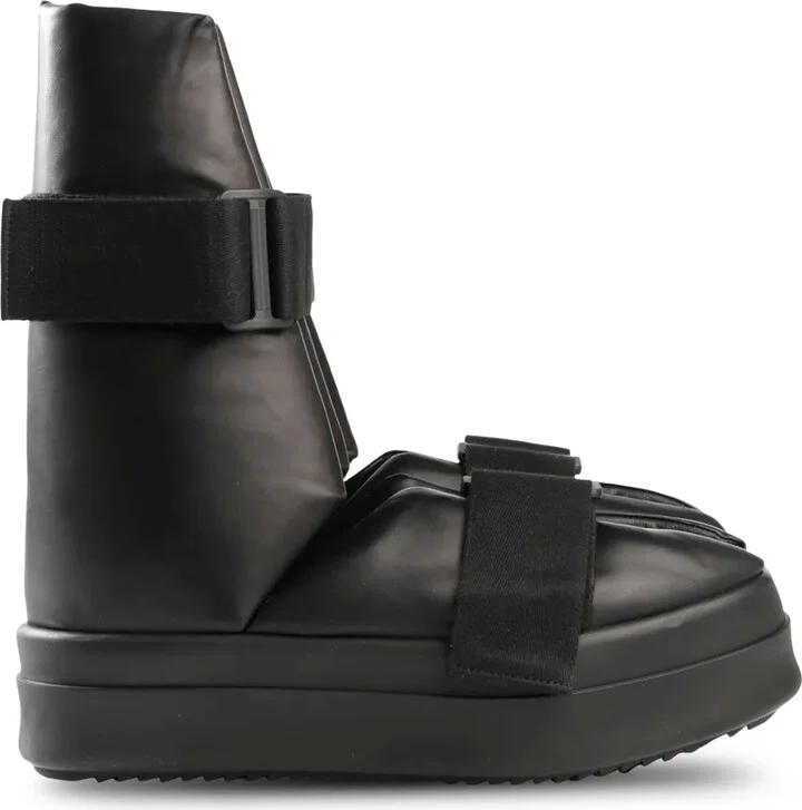 Splint boots