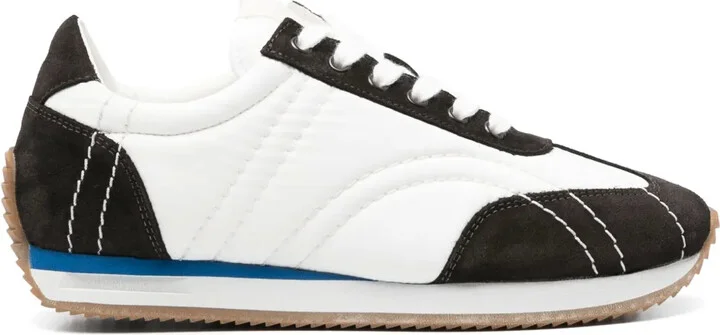 Sport sneakers
