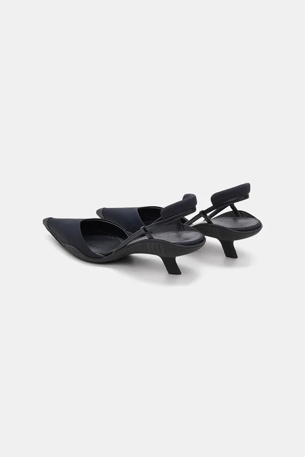Sporty kitten heel - Image 4