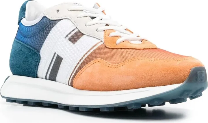 Sporty low-top sneakers - Image 2
