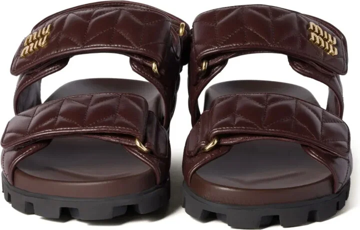 Sporty matelassé leather sandals - Image 4